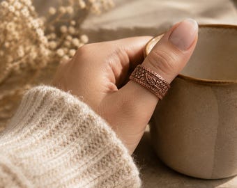 Handmade Copper Floral Thumb Ring, Rustic Boho Statement Band Jewelry Unisex Artisan Jewelry