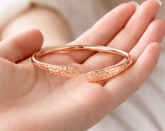 Hammered Copper Cuff Bracelet for Women, Handmade Adjustable Open Bangle, Minimalist Rustic Jewelry Gift