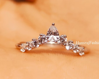 Anillo de boda curvo con moissanita estilo corona, apilable y curvo para mujer, estilo art déco.