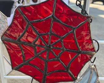 Toile d'araignée rouge