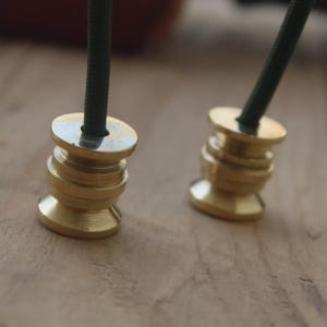 Begleri Komboli Beads Hand Skill Toy, Brass Beads Unique Toy with Strong String, Polished Brass