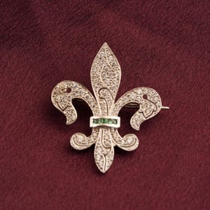 Antique Moissanite Brooch Pin, 14K White Gold Plated Women&#39;s Brooch, Handmade Cluster Diamond Brooch, 925 Sterling Silver Brooch For Gift