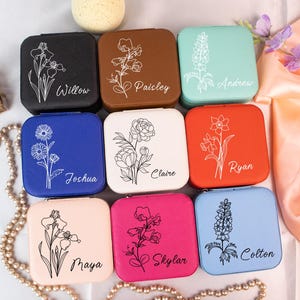 Personalized Jewelry Box Birth Flower, Wedding Bridesmaid Gifts, Travel Jewelry Box with Name, Birthday Gift, Christmas Gift for Women