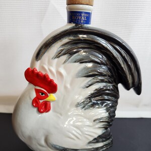 ヴィンテージ 酉年 ウイスキーデキャンタ | 日本製サントリーロイヤルボトル | 陶器製動物バーデコレーション | 酉年ギフト
