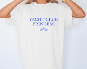 Camiseta de princesa de club náutico, camiseta preppy costera, camiseta gráfica náutica de verano, atuendo para un día en barco, top para vacaciones en la playa, regalo para amantes del océano