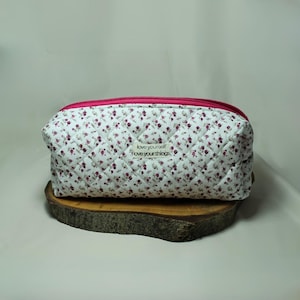 Pink Floral Quilted Makeup Bag | Handmade Bag | Coquette Bag | Handmade Gift | Cottagecore Aesthetic | Gift for Women | Cute Travel Bag