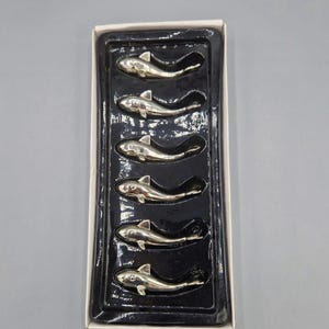Vintage silver plated whale knife rests set of 6 French cutlery rests porte couteaux nautical table setting mid century decor wedding gift