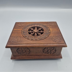 Vintage French wooden jewelry box hand carved floral design pierced lid ornate rustic farmhouse boho chic decorative storage box collectible