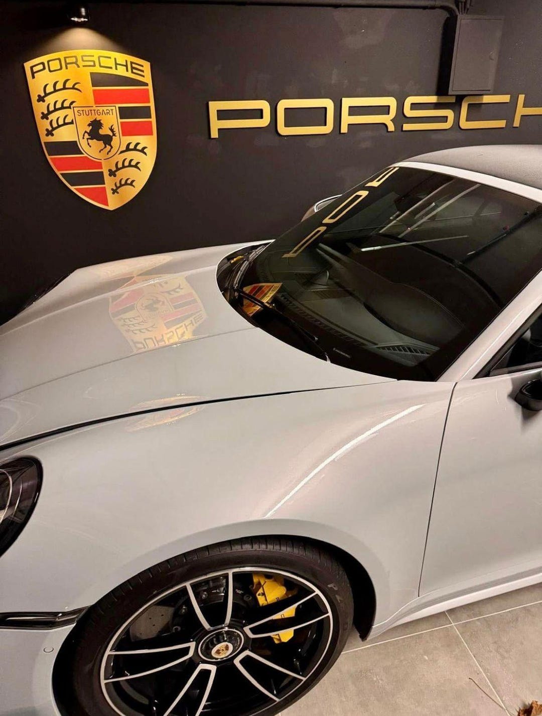 Porsche Wall Lettering & Crest Set – With Tape - Mounting Template - Etsy