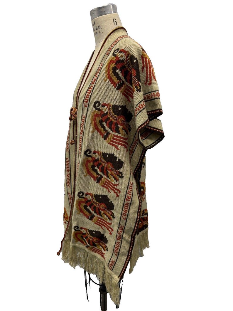 Vintage 1970s Mexican Cuauhtémoc Aztec Inspired Knit Poncho Fringe Folk ...