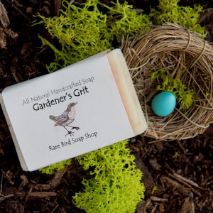 Gardener&#39;s Grit Soap