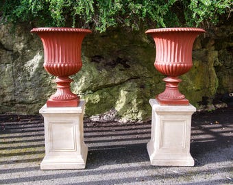 Fluted Stone Urn | Tuin Standbeeld Buiten Oude Klassieke Planter Trog Vaas Ornament