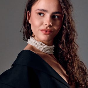 Parelchokerketting, gelaagde parelchoker, bruidsparelchoker, bruiloft parelketting, parelketting, parelsieraden, trouwsieraden