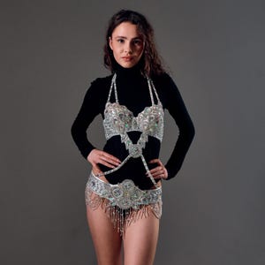Belly dance outfit,Belly dancer costume,Sparkly belly dance set,Belly dance performance set,Silver belly dance outfit,Sequin belly dance set