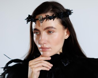 Black Flower Crown, Medieval Headpiece, Gothic Wedding  display picture 1