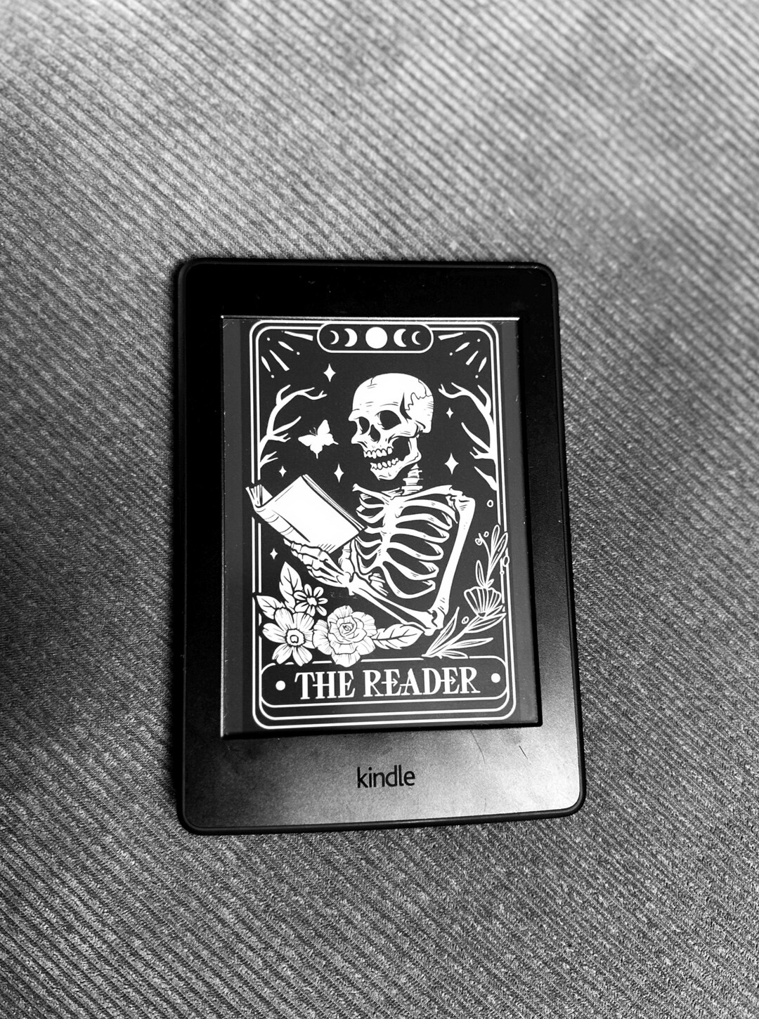 Skeleton Tarot Card Kindle Screensaver - Etsy