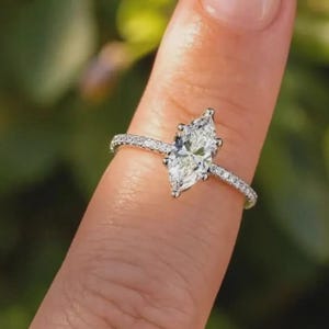 Anillo de compromiso de moissanita incolora de talla marquesa, anillo de bodas solitario de talla marquesa, anillo de compromiso de diamante de talla marquesa, anillos solitarios de talla marquesa