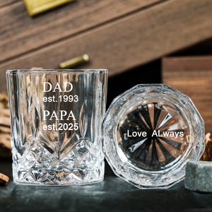 personalisiertes Whiskyglas, Schwangerschaftansage an Großeltern, Hallo Oma und Opa Schwangerschaft enthüllen, Schwangerschaftsankündigungsgeschenk
