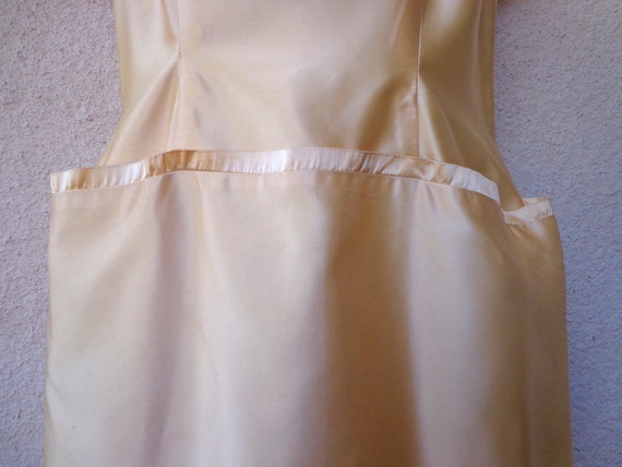 Vintage Evening Gown / Formal Dress in Liquid Sat… - image 4