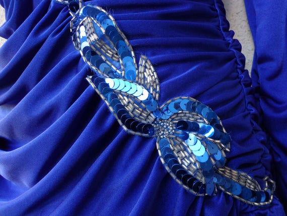 1980s  PROM / PARTY DRESS in Blue with Sequins an… - image 7