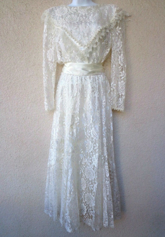 Vintage Victorian / Edwardian Style Wedding Dress