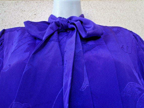 1980s Secretary Blouse in Bright Purple with Long… - image 2