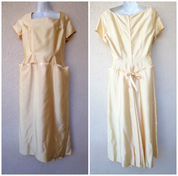 Vintage Evening Gown / Formal Dress in Liquid Sat… - image 1