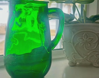 Vintage Anchor Hocking Emerald Green Glass Pitcher | Mid Century Water Jug | Retro Green Barware