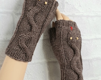 Fingerless gloves womens wiht snake motif Knit mittens for women