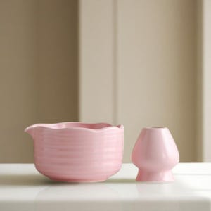 Set di ciotole per Matcha in ceramica rosa con beccuccio - Chawan da 500 ml con frusta e supporto in bambù - Set regalo per la cerimonia del tè giapponese per gli amanti del Matcha