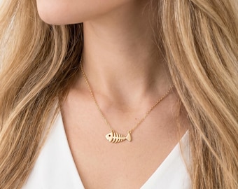 Fishbone Necklace Gold or Silver, Fish Skeleton Charm, Dainty Animal Pendant, Unique Nautical Jewelry, Gift for Sea Lovers