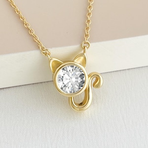 Gold Cat Necklace, Minimalist Kitty Pendant, Simple Cat Face Necklace, Cute Animal Jewelry, Cat Lover Gift, Dainty Kawaii Pet Charm Necklace