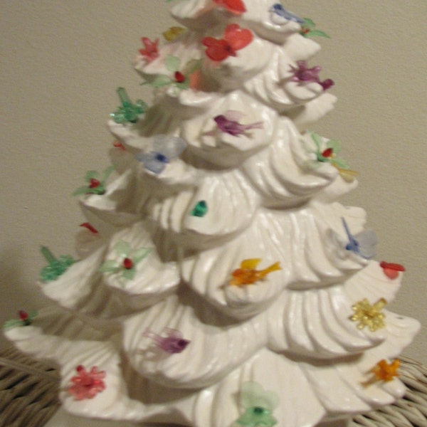 Vintage Table Top White Chunky Ceramic Christmas Tree  Musical Plays Ava Maria Butterflies, Birds, Poinsetta Very Unique Ships Fed Ex