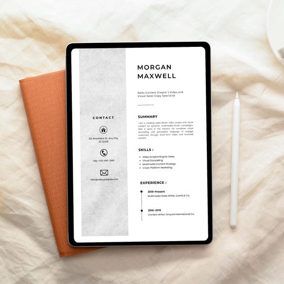 Black and White Content Creator Resume