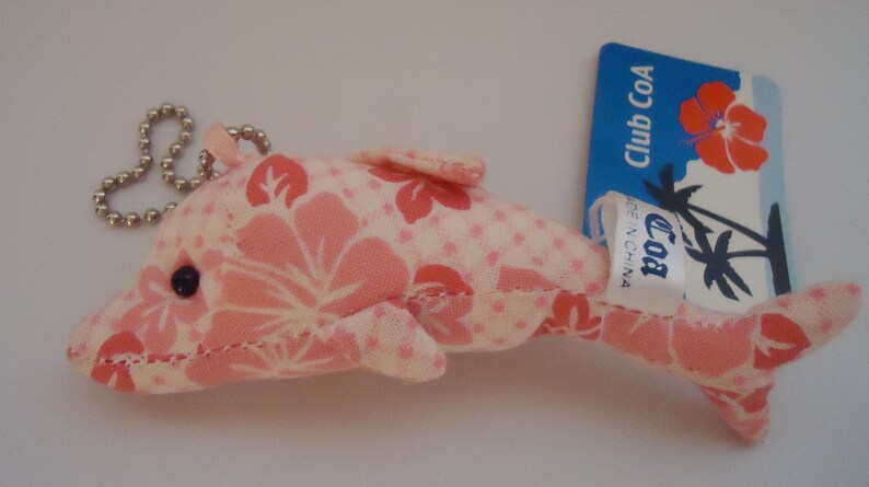 Pink Lucky Dolphin Chain.Japanese