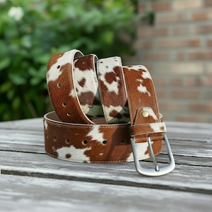 Heart Moschino Belt - Etsy display picture 2