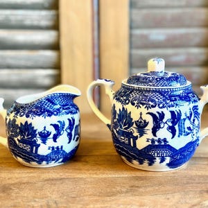 Cream and Sugar Blue Willow Cream and Sugar Set Japanese Pottery Set Collectible Blue Willow Tableware Japan Pottery Set