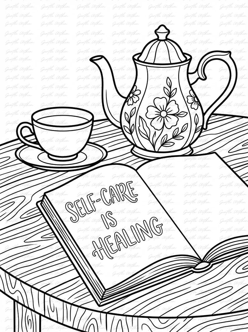 K&ouml;nnte beinhalten: Schwarz-Wei&szlig;-Illustration einer Teekanne, einer Teetasse und eines offenen Buches auf einem Holztisch. Die Teekanne und die Teetasse befinden sich neben einem offenen Buch mit dem Text "SELF-CARE IS HEALING".