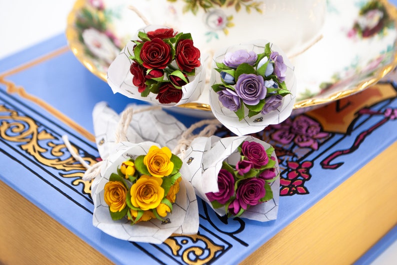 Mini Paper Rose Bouquet Gift Topper Keepsake Etsy