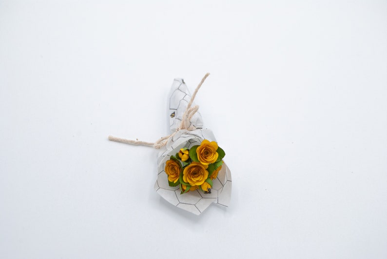 Mini Paper Rose Bouquet Gift Topper Keepsake Etsy