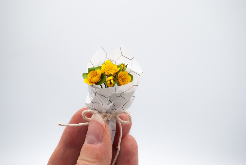 Mini Paper Rose Bouquet Gift Topper Keepsake Etsy