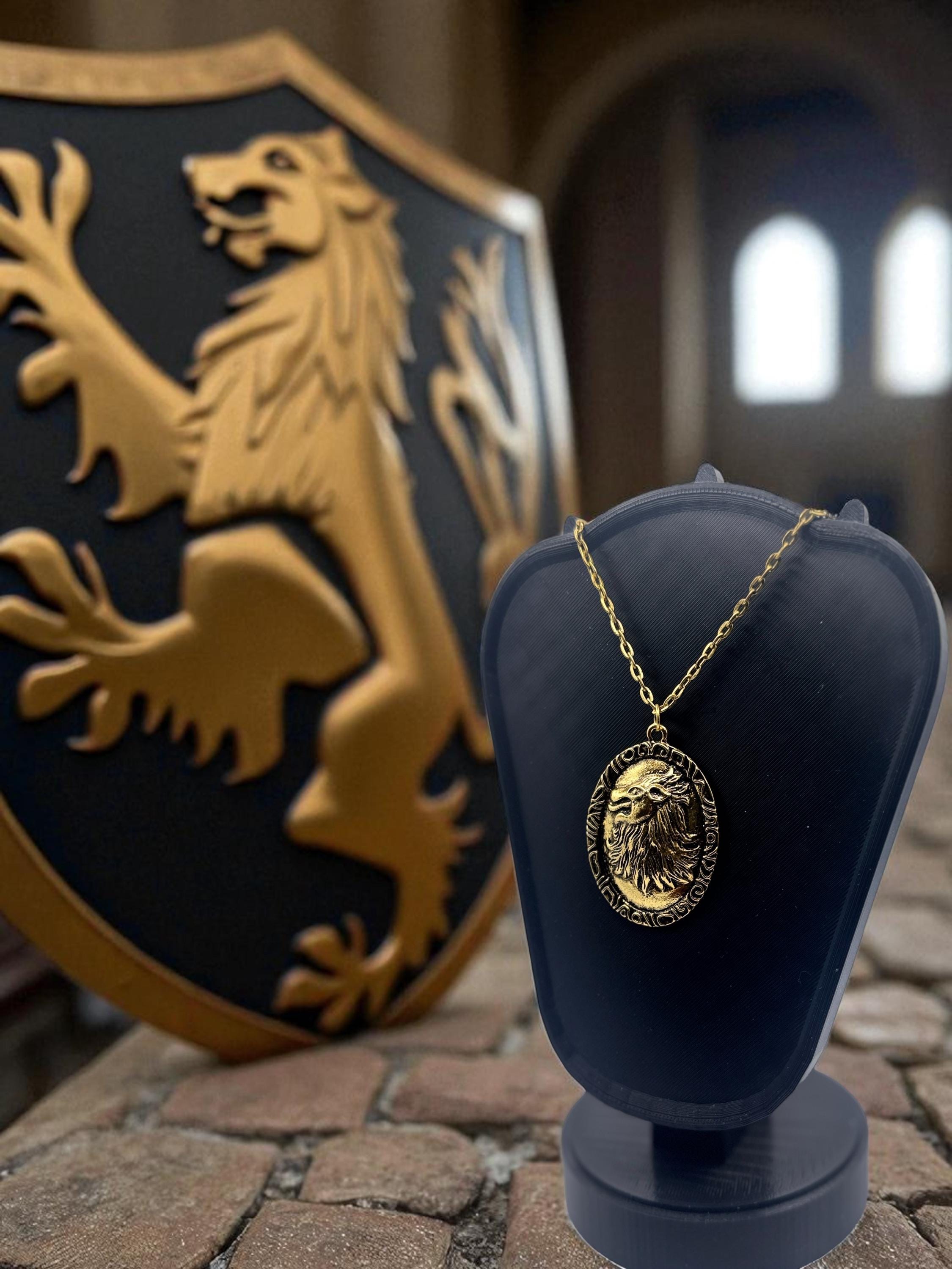 Dc Comics Vixen Necklace - Etsy