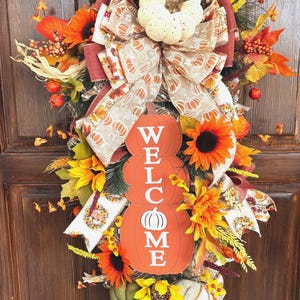 Welcome Pumpkin Teardrop Wreath – Fall Door Decor for Thanksgiving