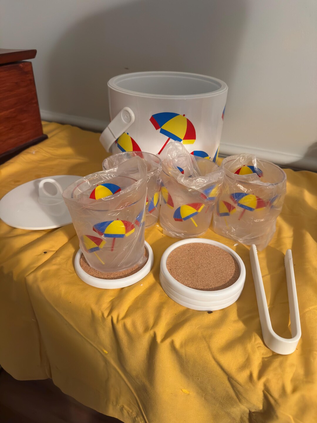 Vintage Plastic Ice Bucket Set With Umbrella Design Including Tongs ...