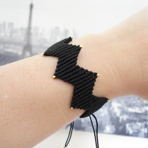 Black zig zag micro macramé boho bracelet black arrows ethnic geometric jewelry unique gifts Greek vacation memories handmade cord bracelet