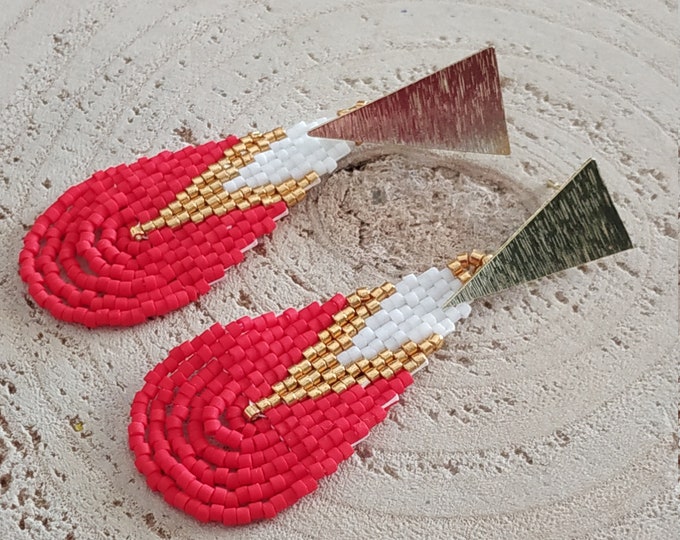 Teardrop geometric beadwork post earrings