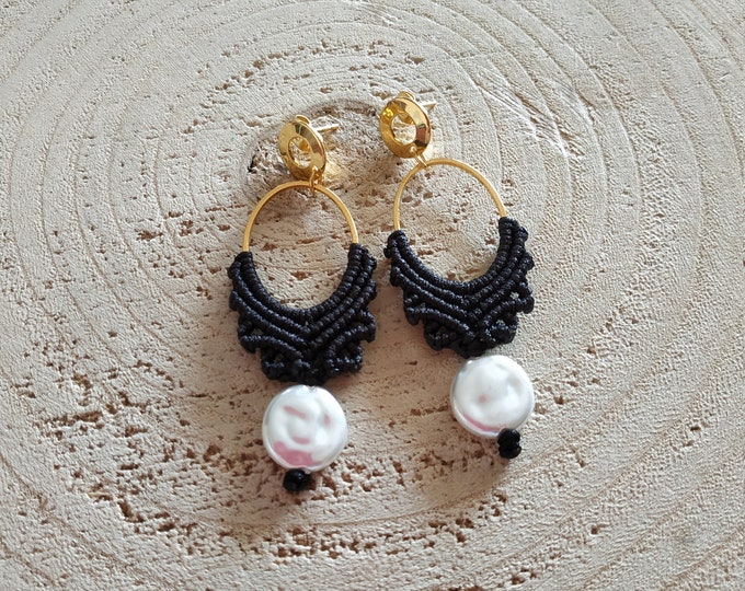 Black marquise macrame earrings with pearl beads