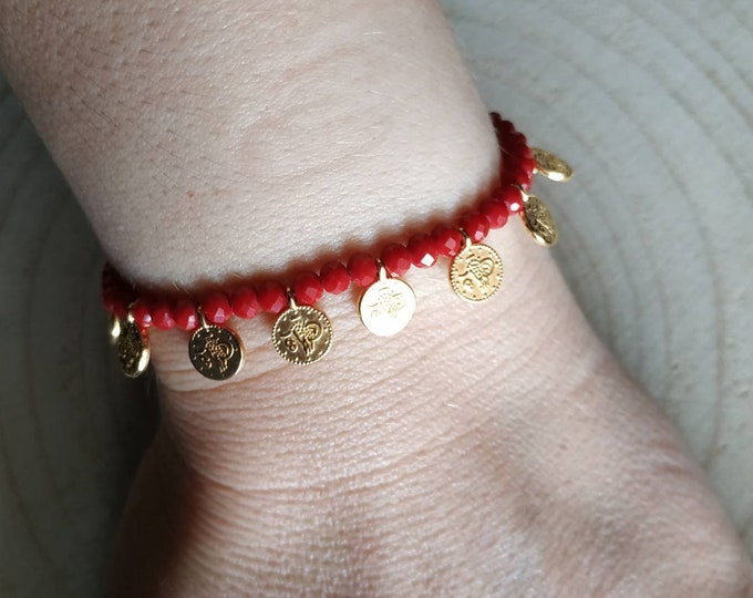 Gold coin beaded bracelet