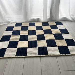 Crochet rug; Handmade; Recycled materials