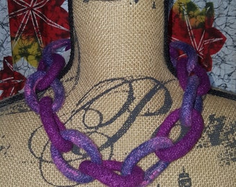 Felted Link Necklace in Purple and Fuschia